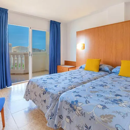Servigroup Romana Отель